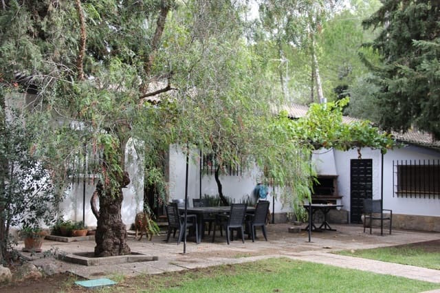 3 quarto Quinta/Casa Rural para venda em Ronda com piscina - 525 000 € (Ref: 9758177)