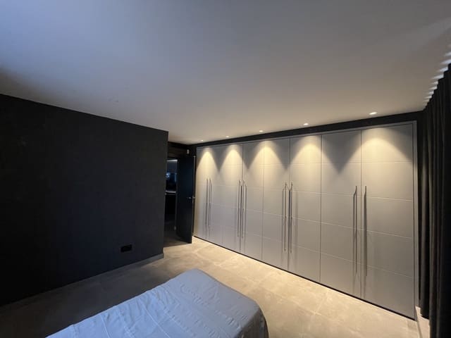 1 quarto Penthouse para venda em Ronda com garagem - 490 000 € (Ref: 9782392)