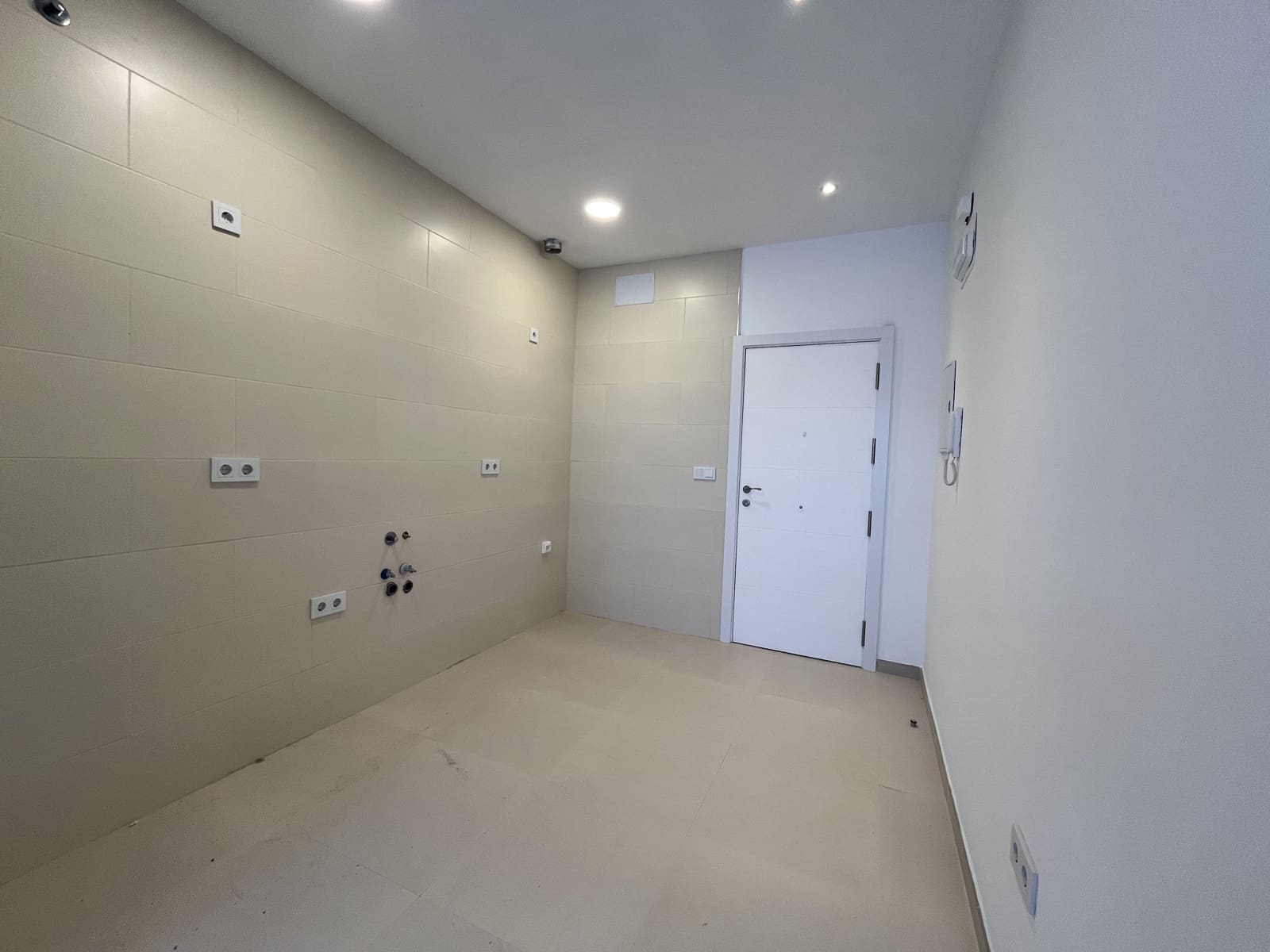 2 soveværelse Lejlighed til salg i Ronda - € 126.500 (Ref: 9789387)