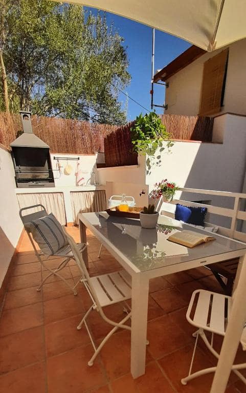 3 bedroom Townhouse for sale in Setenil de las Bodegas - € 190,900 (Ref: 9829965)