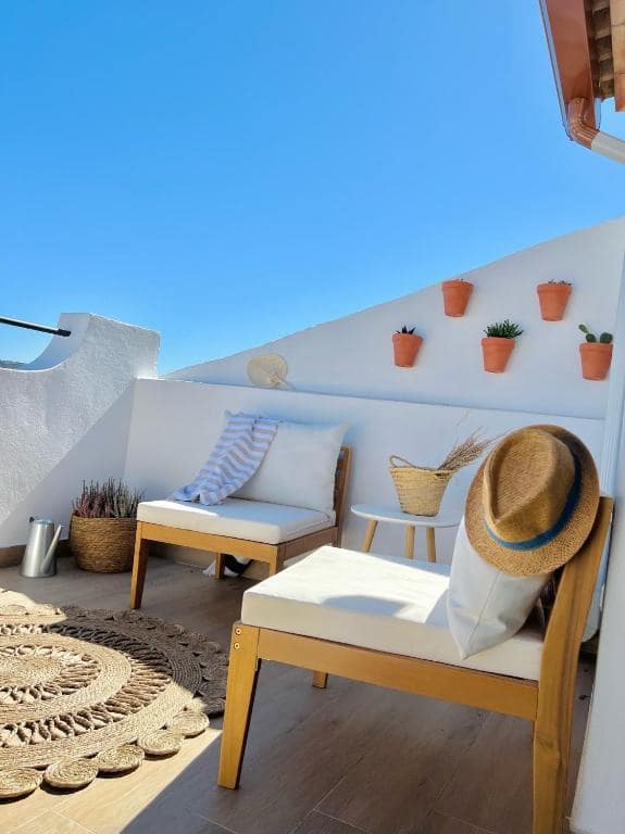 3 bedroom Townhouse for sale in Setenil de las Bodegas - € 190,900 (Ref: 9829965)