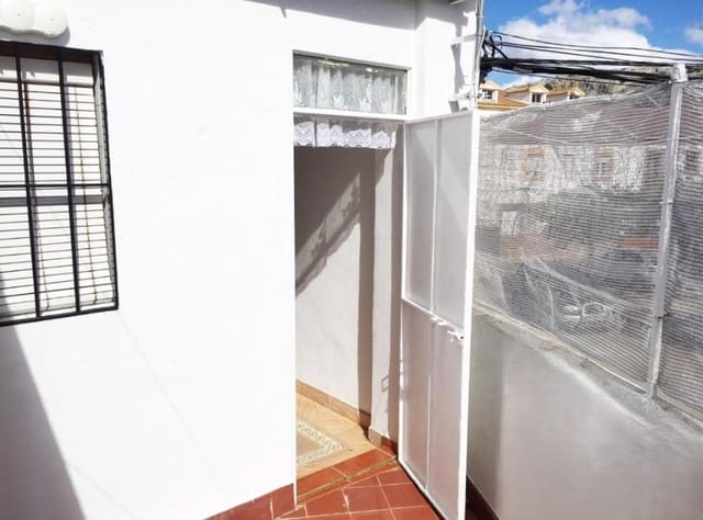 2 Zimmer Haus zu verkaufen in Cuevas del Becerro - 110.000 € (Ref: 9924897)