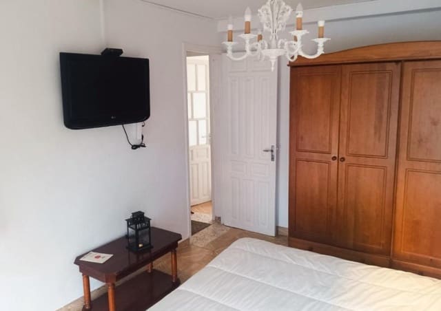 2 Zimmer Haus zu verkaufen in Cuevas del Becerro - 110.000 € (Ref: 9924897)