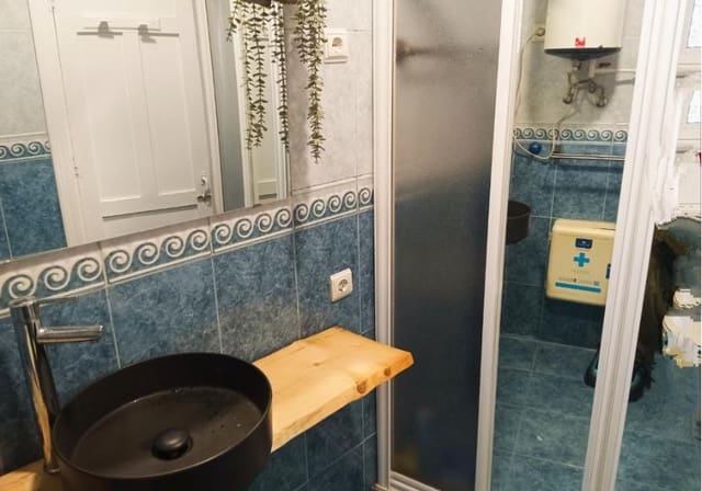 2 Zimmer Haus zu verkaufen in Cuevas del Becerro - 110.000 € (Ref: 9924897)