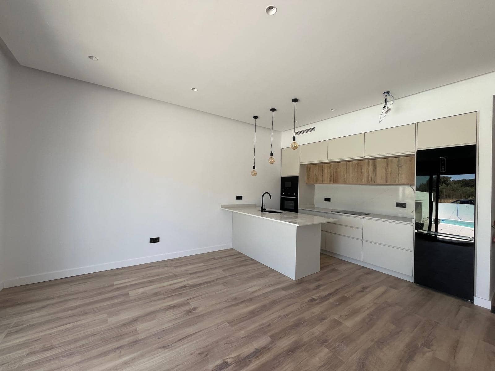 3 sypialnia Dom na sprzedaż w Arriate z basenem - 414 000 € (Ref: 9953030)