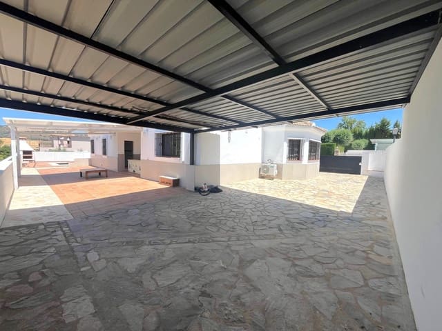 4 makuuhuone Maalaistalo vuokrattavana paikassa El Olivar, Málaga kaupunki mukana uima-altaan 
autotalli - 2 950 € (Ref: 9958810)