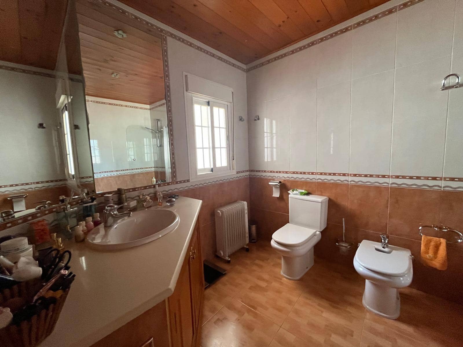 Casa de 3 habitaciones en Benaoján en venta - 138.000 € (Ref: 9958872)