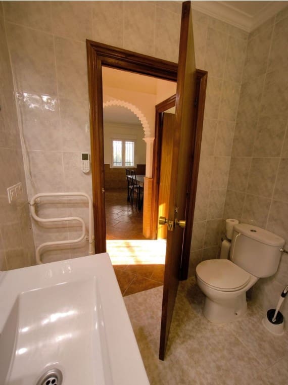 Finca/Casa Rural de 2 habitaciones en Arriate en venta con piscina garaje - 350.000 € (Ref: 9996349)