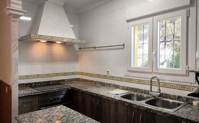 Finca/Casa Rural de 2 habitaciones en Arriate en venta con piscina garaje - 350.000 € (Ref: 9996349)