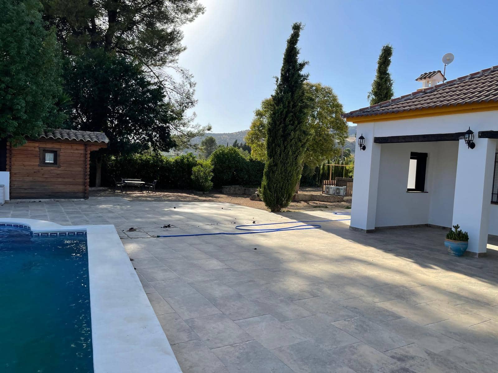 Finca/Casa Rural de 2 habitaciones en Arriate en venta con piscina garaje - 350.000 € (Ref: 9996349)