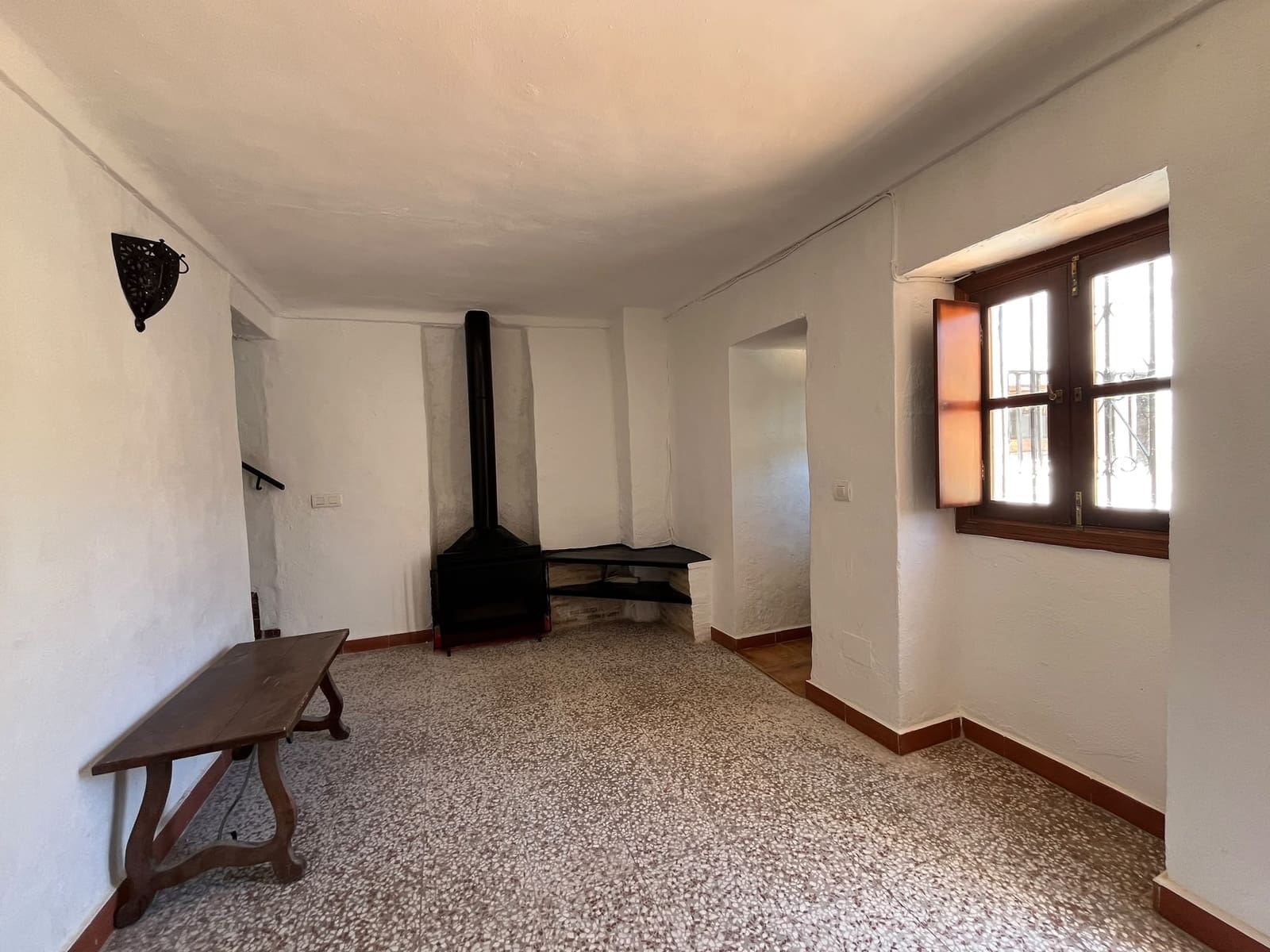 2 bedroom Townhouse for sale in Arriate - € 110,000 (Ref: 9997501)