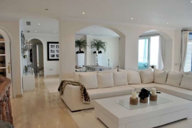 2 quarto Apartamento para venda em Benalmádena com piscina - 3 000 000 € (Ref: 5260605)