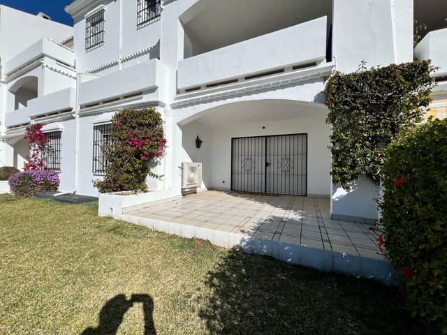 3 makuuhuone Huoneisto myytävänä paikassa Nueva Andalucia, Marbella mukana uima-altaan 
autotalli - 895 000 € (Ref: 5260706)