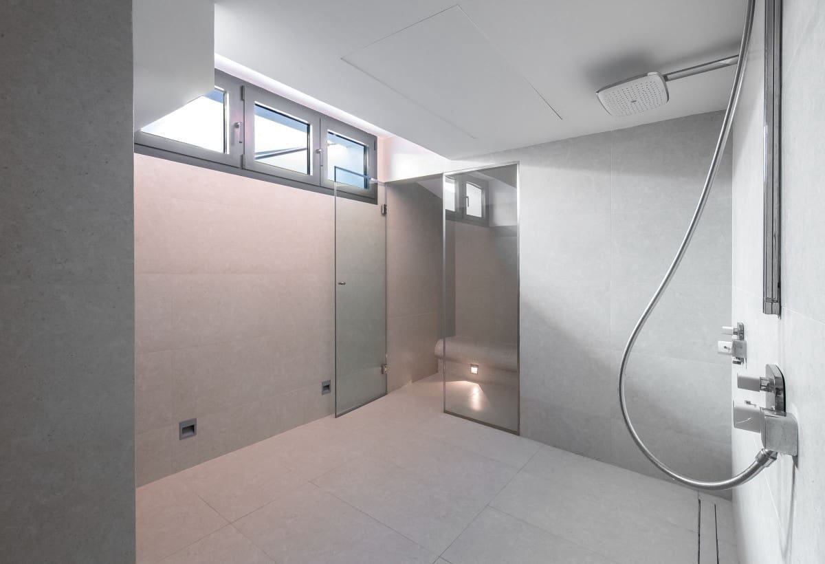 6 soverom Villa til salgs i Marbella med svømmebasseng garasje - € 6 500 000 (Ref: 5260710)