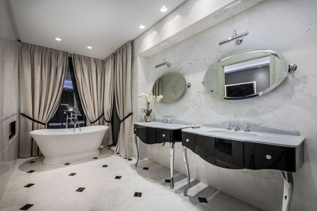 7 quarto Moradia para venda em Benahavís com piscina garagem - 9 400 000 € (Ref: 5260748)