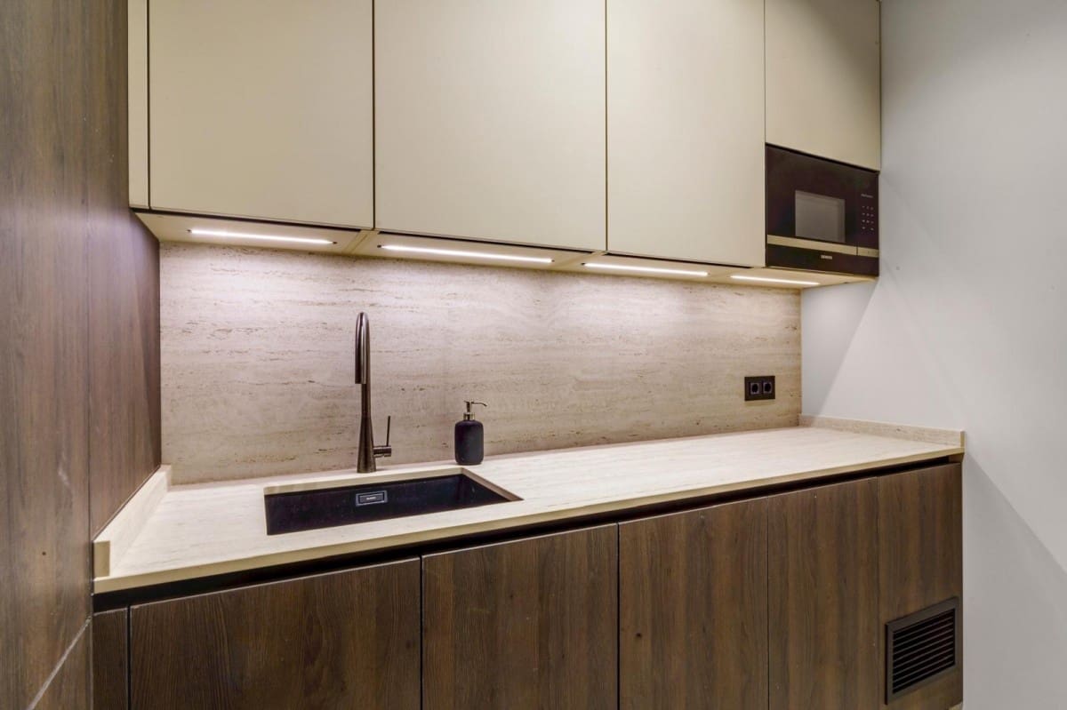 6 soveværelse Villa til salg i Nueva Andalucia med swimmingpool garage - € 3.995.000 (Ref: 5929105)