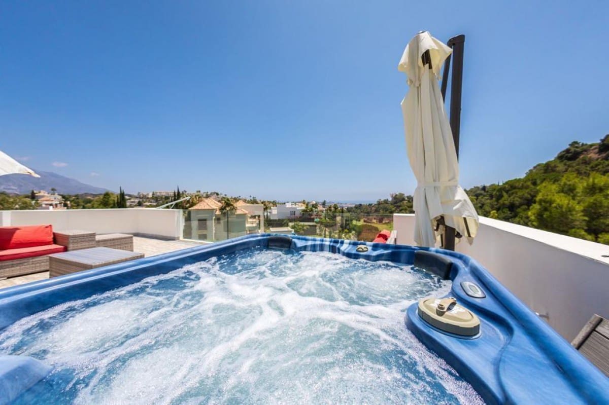 5 soveværelse Villa til salg i La Heredia med swimmingpool garage - € 3.495.000 (Ref: 6703634)