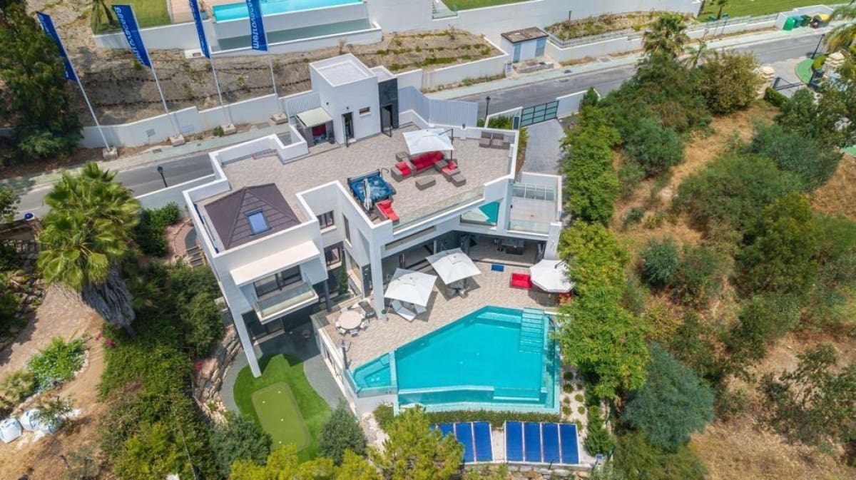 5 soveværelse Villa til salg i La Heredia med swimmingpool garage - € 3.495.000 (Ref: 6703634)