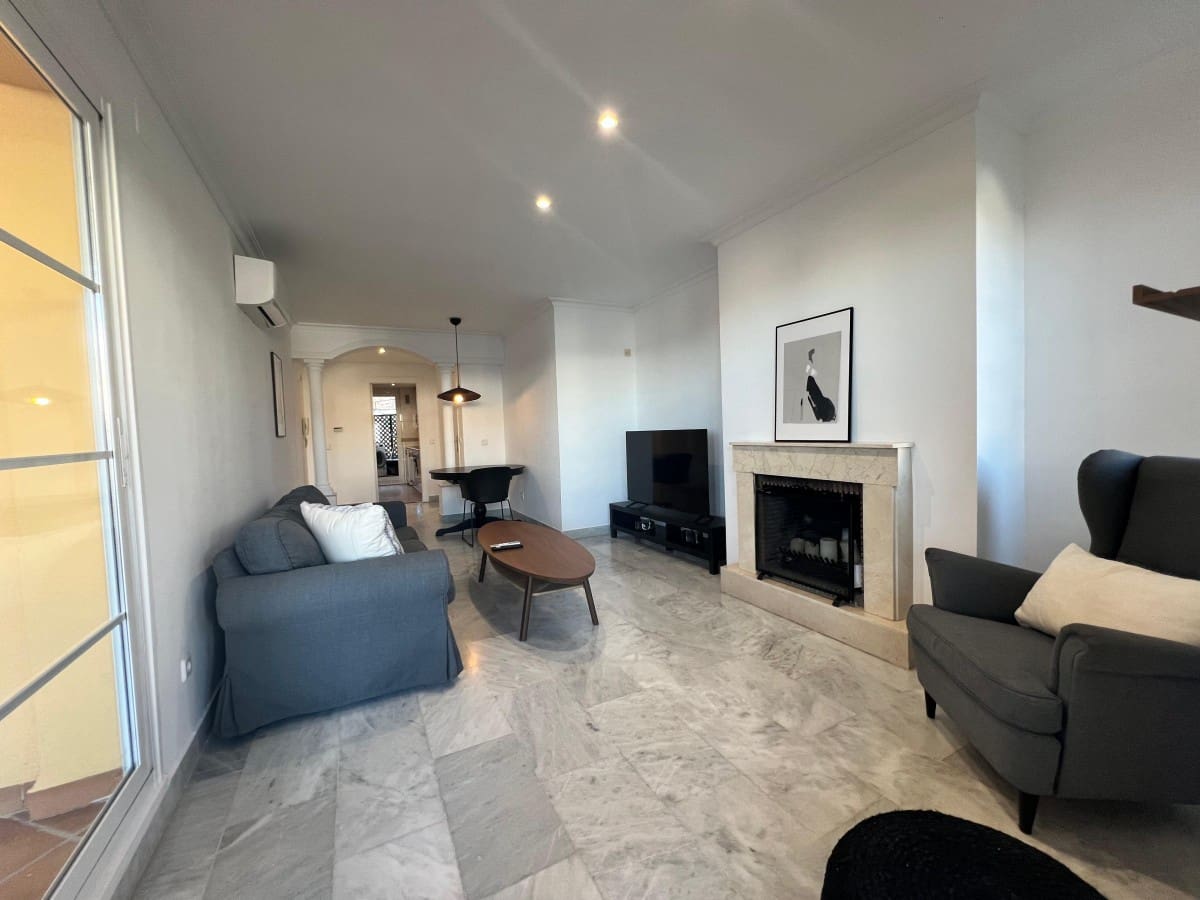 2 soveværelse Lejlighed til salg i Puerto Banus med swimmingpool garage - € 470.000 (Ref: 9425921)