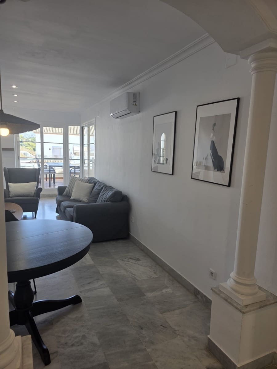 2 soveværelse Lejlighed til salg i Puerto Banus med swimmingpool garage - € 470.000 (Ref: 9425921)