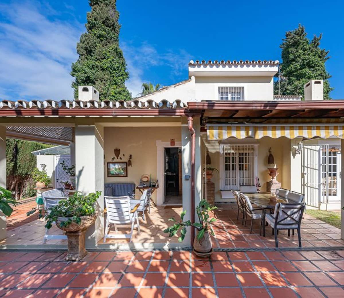 3 soverom Villa til salgs i Golden Mile med svømmebasseng garasje - € 2 700 000 (Ref: 9425922)