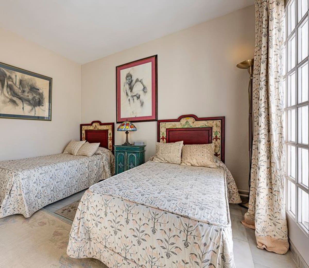 3 soverom Villa til salgs i Golden Mile med svømmebasseng garasje - € 2 700 000 (Ref: 9425922)