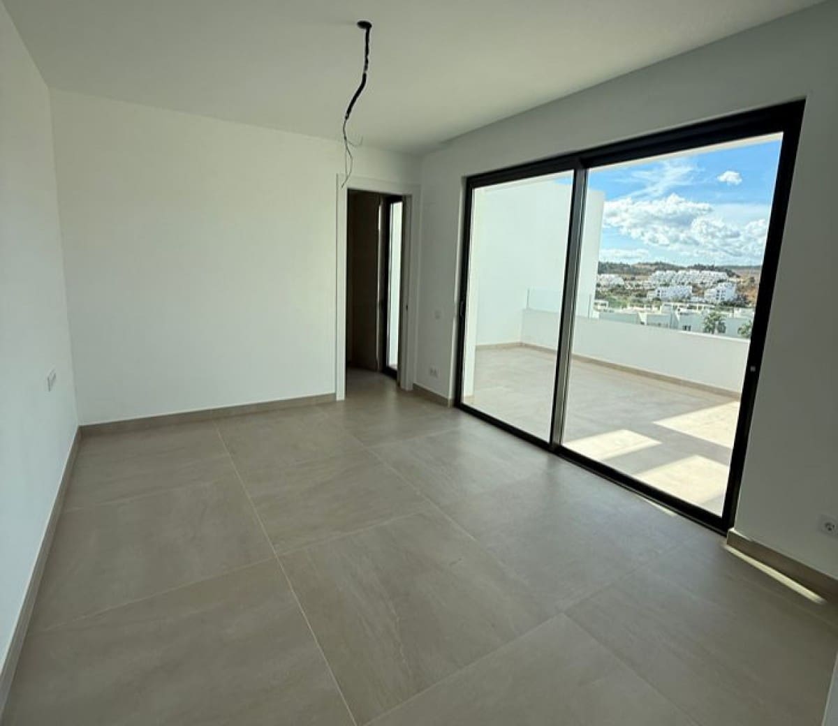 3 quarto Penthouse para venda em Estepona com piscina garagem - 1 175 000 € (Ref: 9425925)