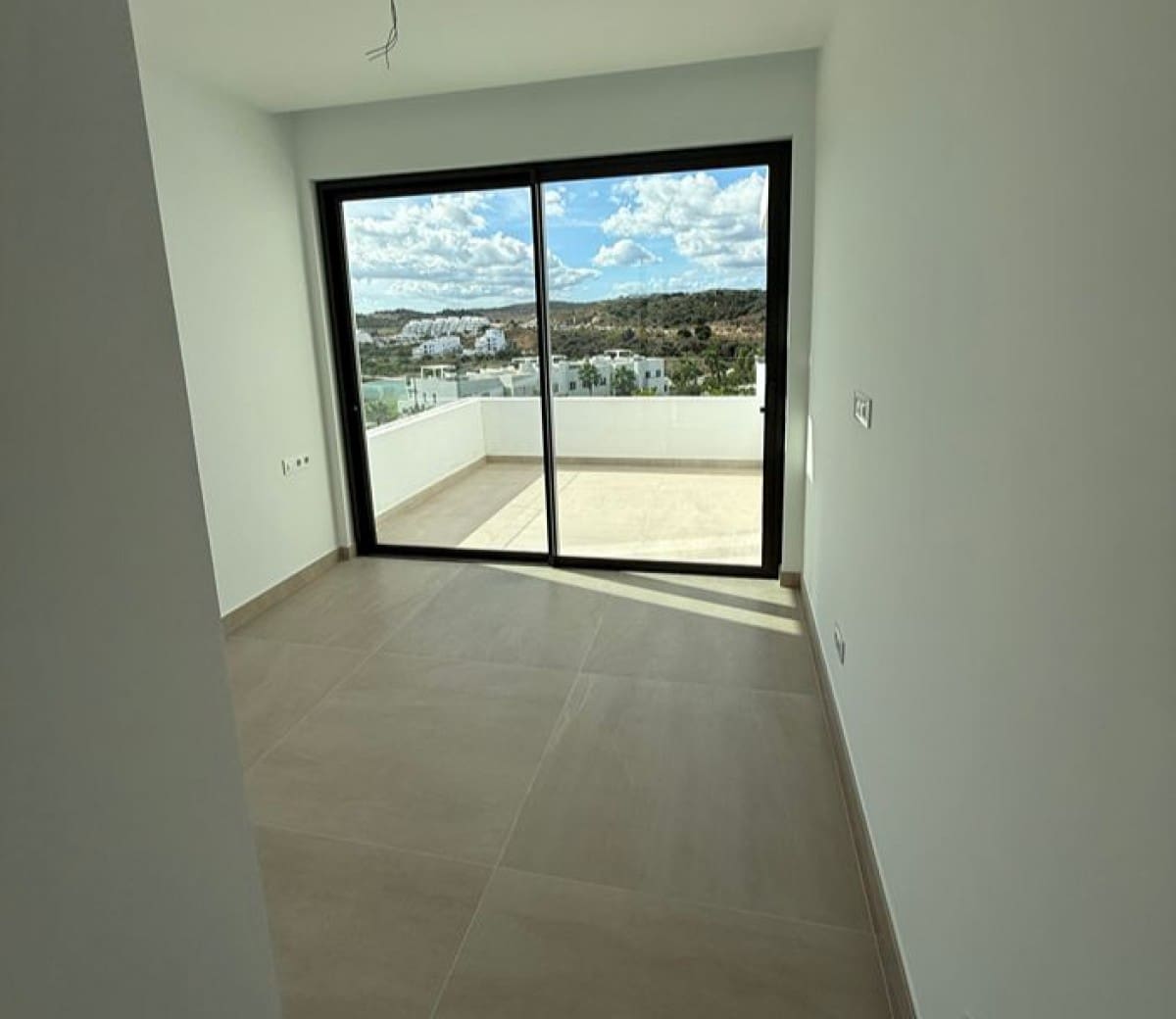 3 slaapkamer Penthouse te koop in Estepona met zwembad garage - € 1.100.000 (Ref: 9425926)