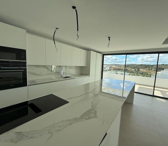 3 slaapkamer Penthouse te koop in Estepona met zwembad garage - € 1.100.000 (Ref: 9425926)