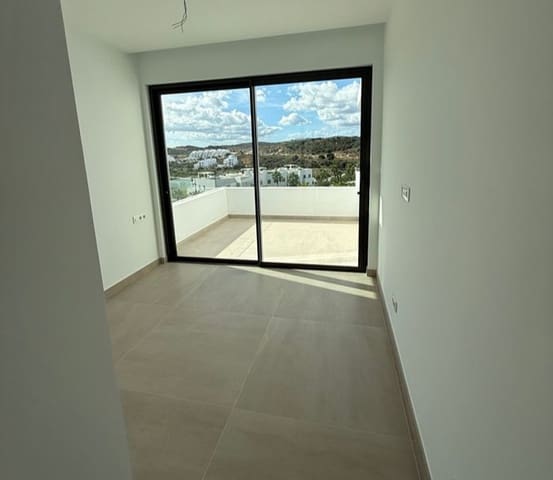 3 slaapkamer Penthouse te koop in Estepona met zwembad garage - € 1.100.000 (Ref: 9425926)