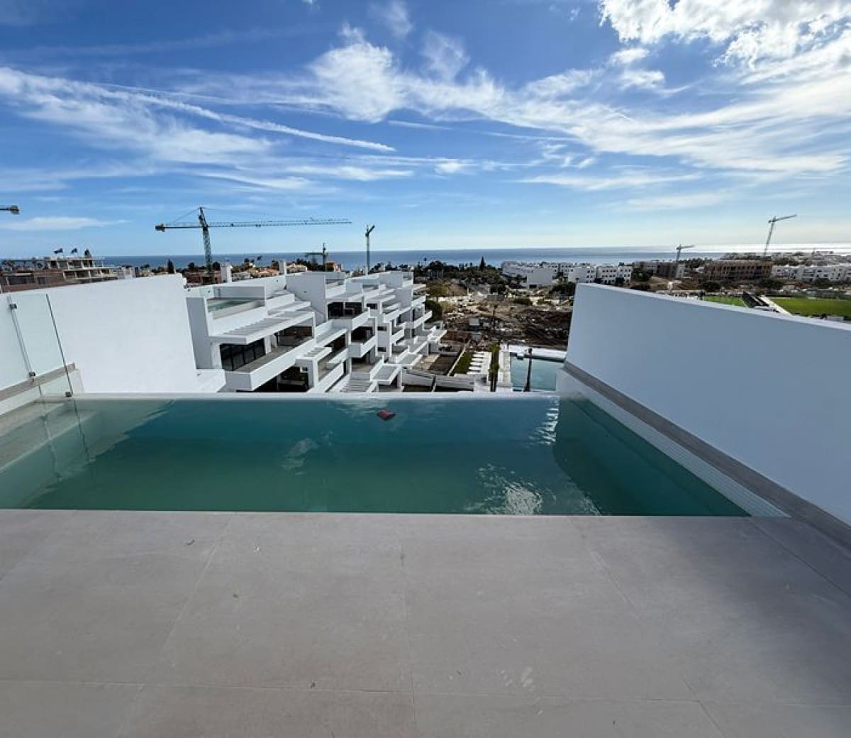 2 camera da letto Attico in vendita in Estepona con piscina garage - 975.000 € (Rif: 9425928)