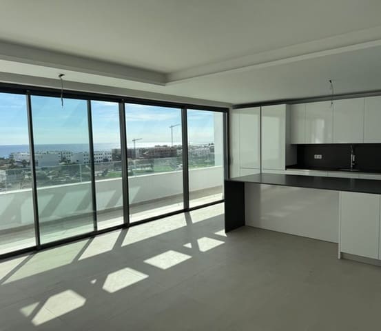 2 camera da letto Attico in vendita in Estepona con piscina garage - 975.000 € (Rif: 9425928)