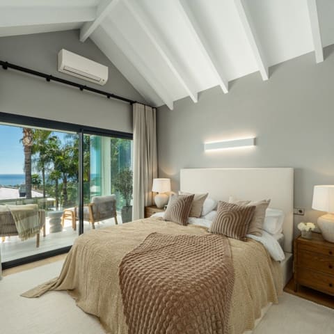 5 soverom Villa til salgs i Golden Mile, Marbella med svømmebasseng garasje - € 6 980 000 (Ref: 9425931)