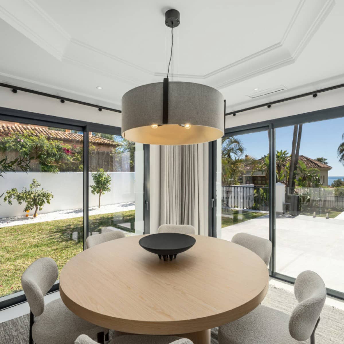 5 soverom Villa til salgs i Golden Mile med svømmebasseng garasje - € 6 980 000 (Ref: 9425931)