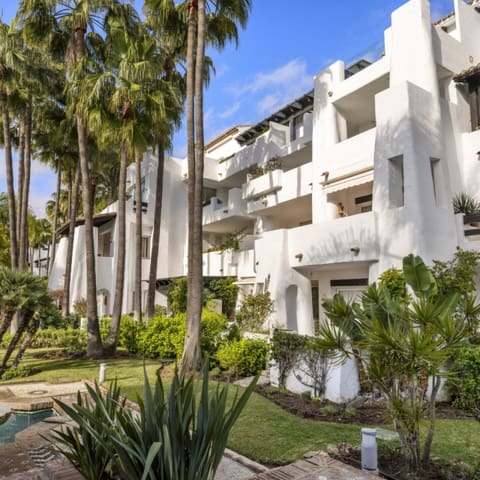 3 makuuhuone Huoneisto myytävänä paikassa Golden Mile, Marbella mukana uima-altaan 
autotalli - 3 795 000 € (Ref: 9425932)