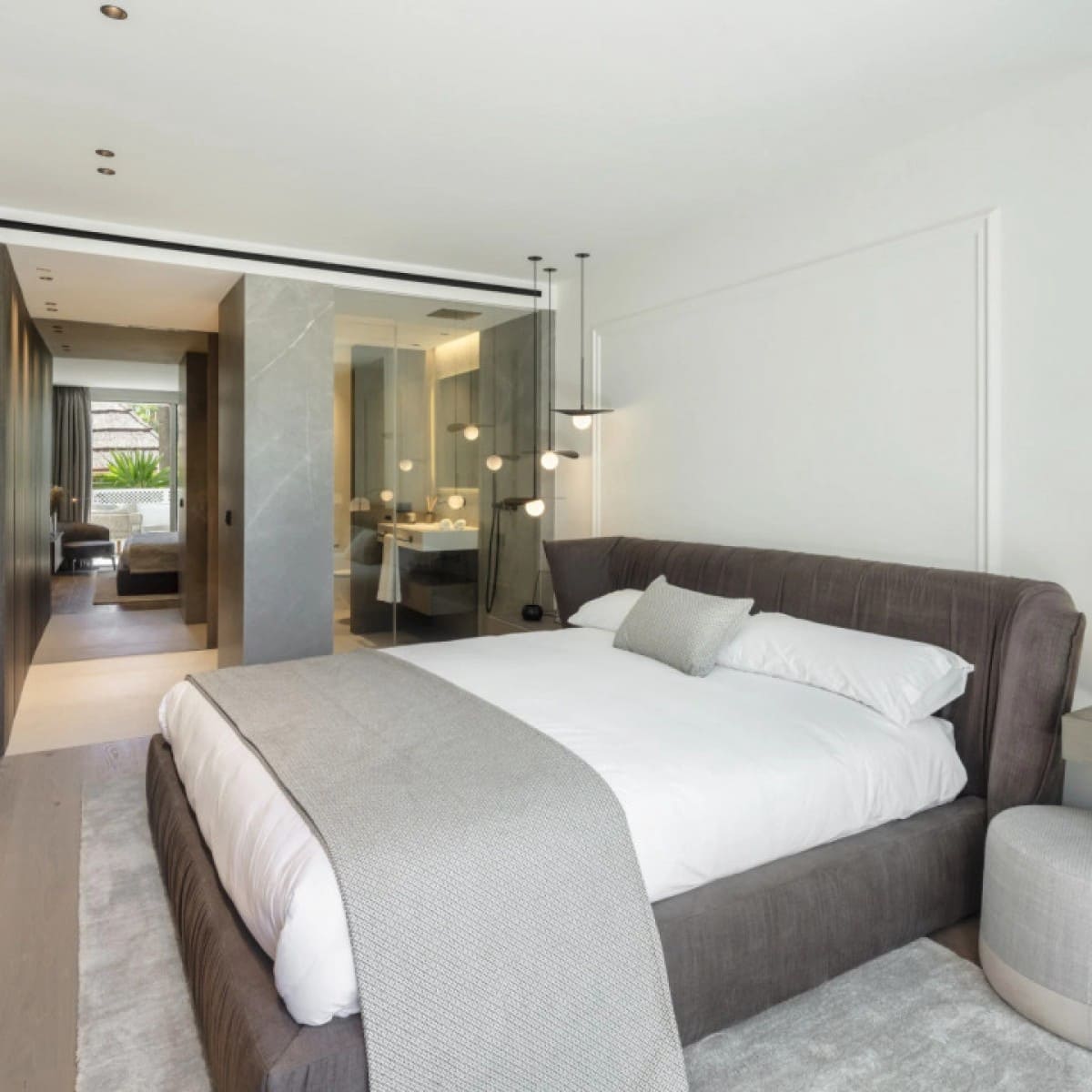 3 bedroom Apartment for sale in Golden Mile with pool garage - € 3,500,000 (Ref: 9425934)