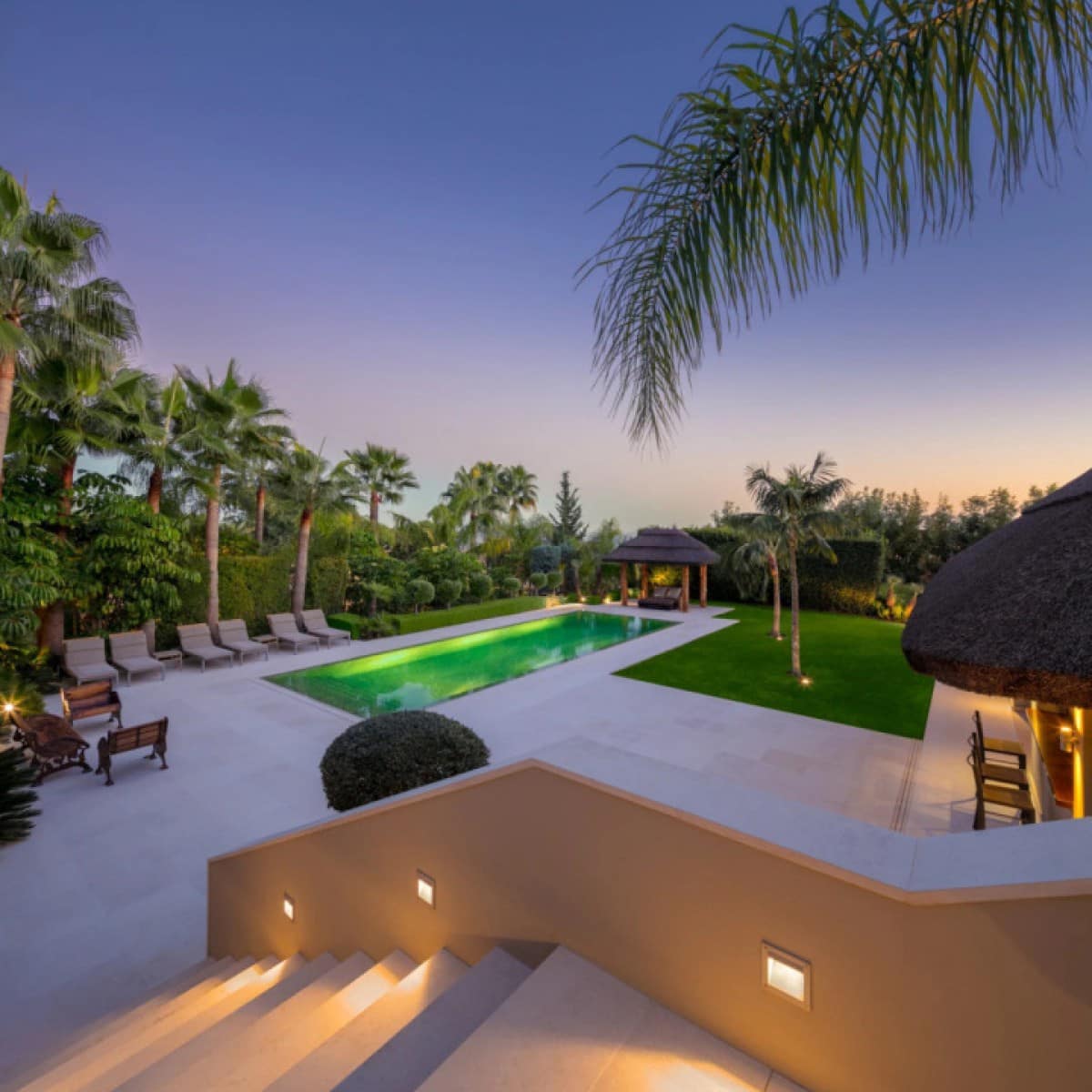 5 makuuhuone Huvila myytävänä paikassa Marbella mukana uima-altaan 
autotalli - 13 750 000 € (Ref: 9425935)