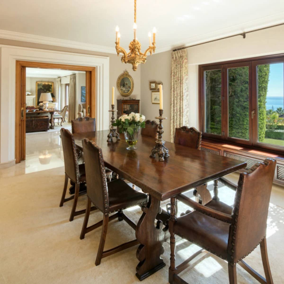 5 makuuhuone Huvila myytävänä paikassa Marbella mukana uima-altaan 
autotalli - 13 750 000 € (Ref: 9425935)