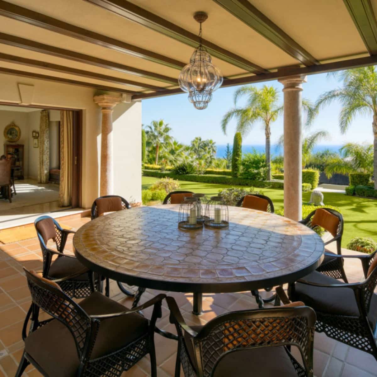 5 makuuhuone Huvila myytävänä paikassa Marbella mukana uima-altaan 
autotalli - 13 750 000 € (Ref: 9425935)