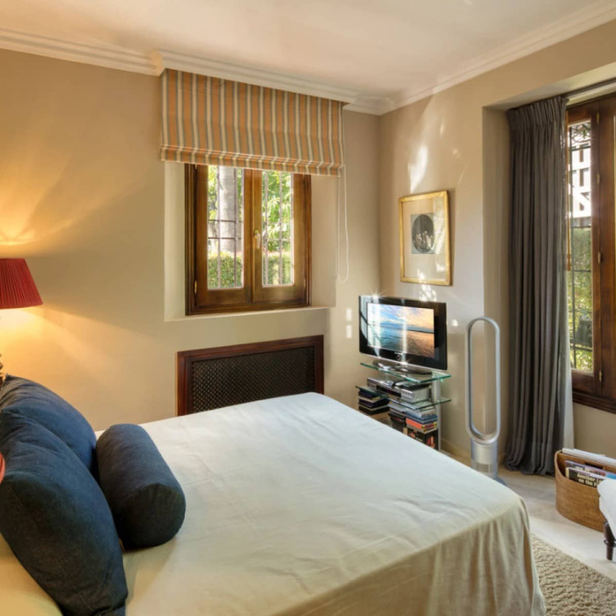 5 makuuhuone Huvila myytävänä paikassa Marbella mukana uima-altaan 
autotalli - 13 750 000 € (Ref: 9425935)