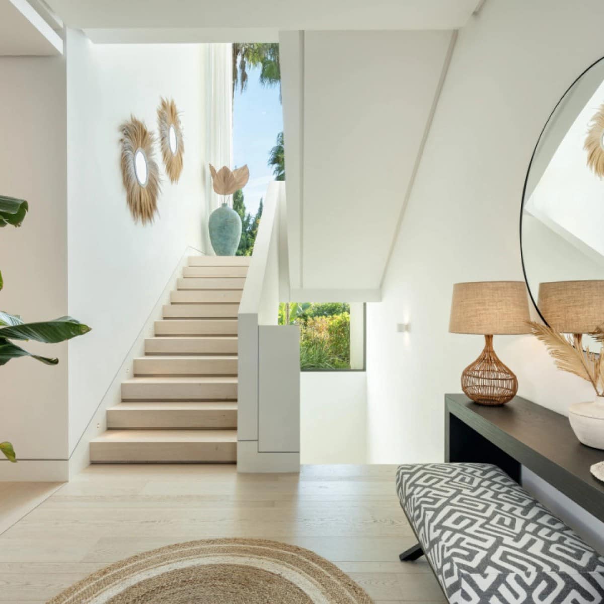 6 bedroom Villa for sale in La Heredia with pool garage - € 8,295,000 (Ref: 9425936)