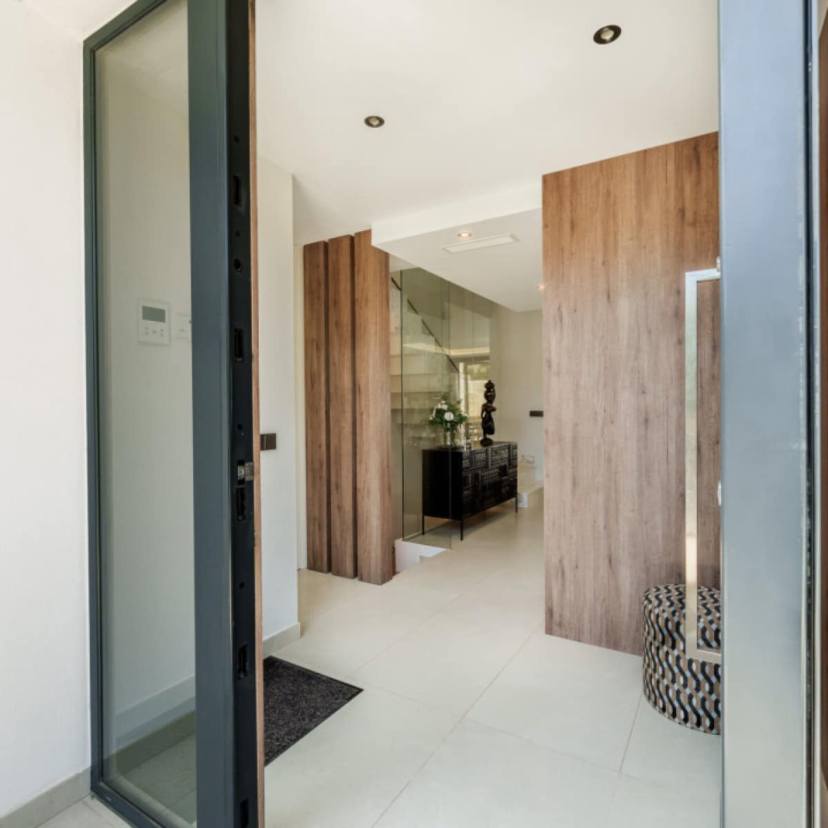 5 sypialnia Willa na sprzedaż w Puerto Banus z basenem garażem - 2 750 000 € (Ref: 9425938)