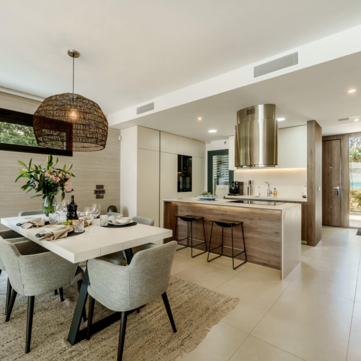 5 sypialnia Willa na sprzedaż w Puerto Banus z basenem garażem - 2 750 000 € (Ref: 9425938)