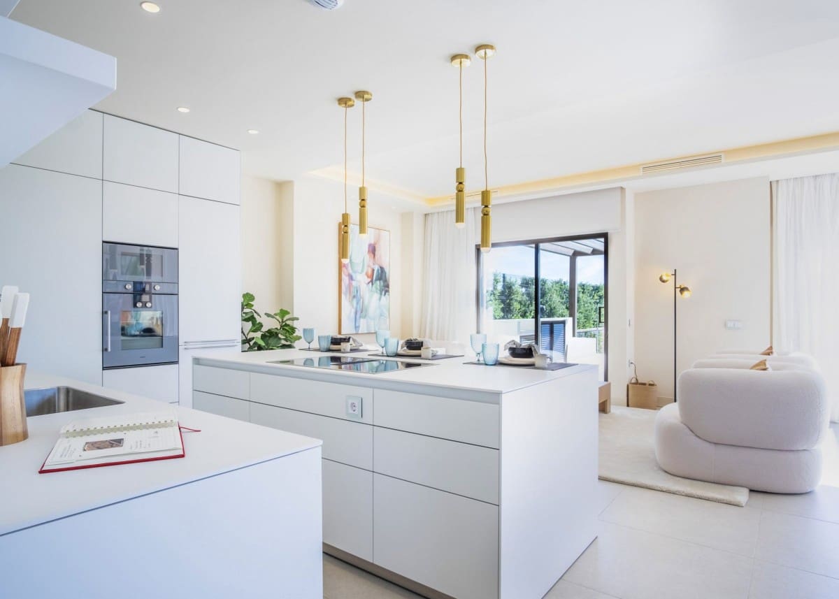 4 soveværelse Villa til salg i New Golden Mile med swimmingpool garage - € 4.500.000 (Ref: 9425940)