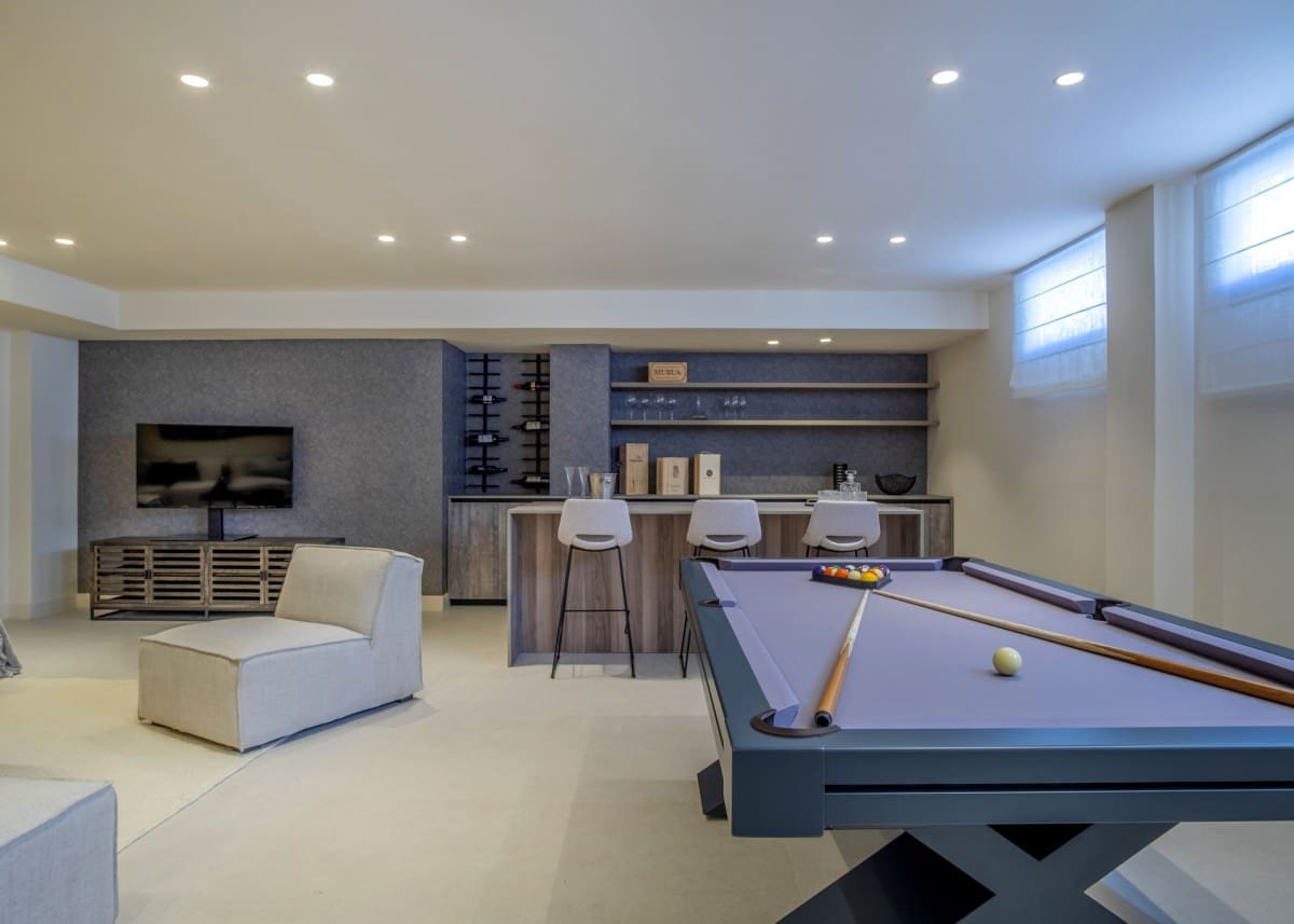 4 soveværelse Villa til salg i New Golden Mile med swimmingpool garage - € 4.500.000 (Ref: 9425940)