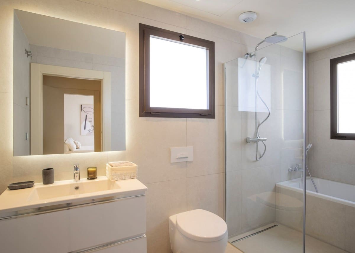 4 soveværelse Villa til salg i New Golden Mile med swimmingpool garage - € 4.500.000 (Ref: 9425940)