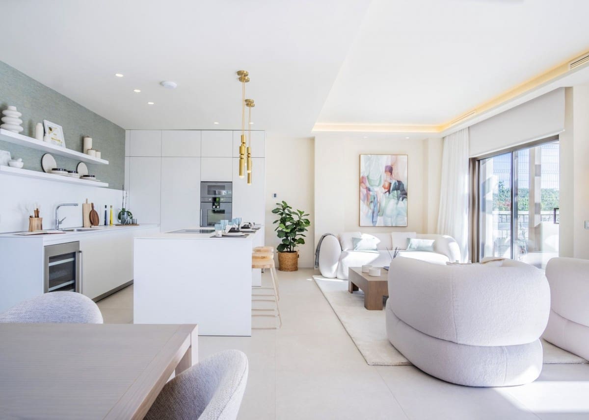 4 soveværelse Villa til salg i New Golden Mile med swimmingpool garage - € 4.500.000 (Ref: 9425940)