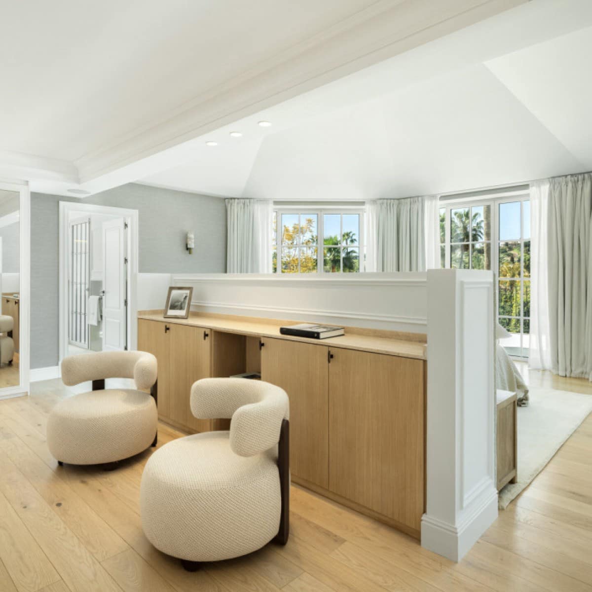 5 makuuhuone Huvila myytävänä paikassa Nueva Andalucia mukana uima-altaan 
autotalli - 8 900 000 € (Ref: 9425942)