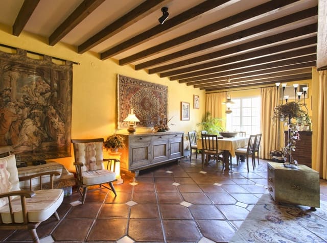 3 makuuhuone Omakotitalo myytävänä paikassa Benahavís mukana uima-altaan - 375 000 € (Ref: 9425944)