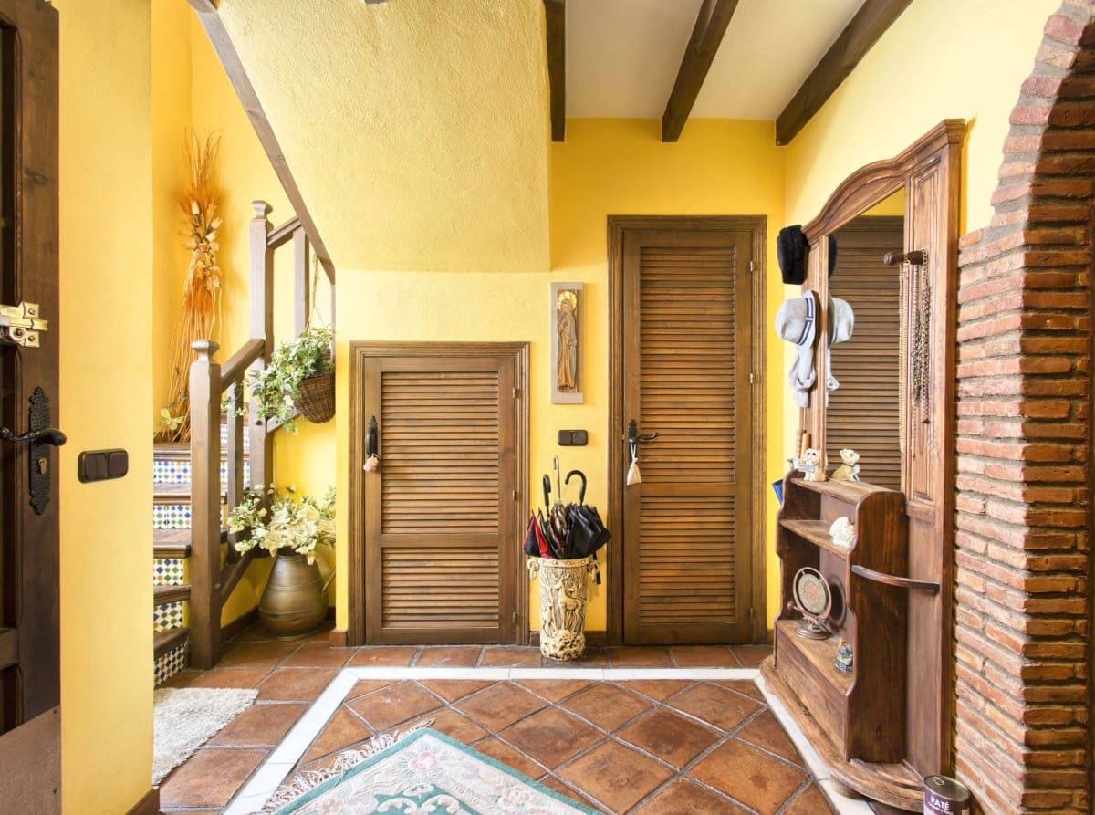 3 makuuhuone Omakotitalo myytävänä paikassa Benahavis mukana uima-altaan - 375 000 € (Ref: 9425944)